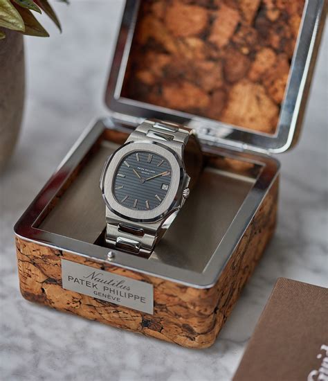 patek philippe 3700 cork box|PATEK PHILIPPE NAUTILUS CORK BOX .